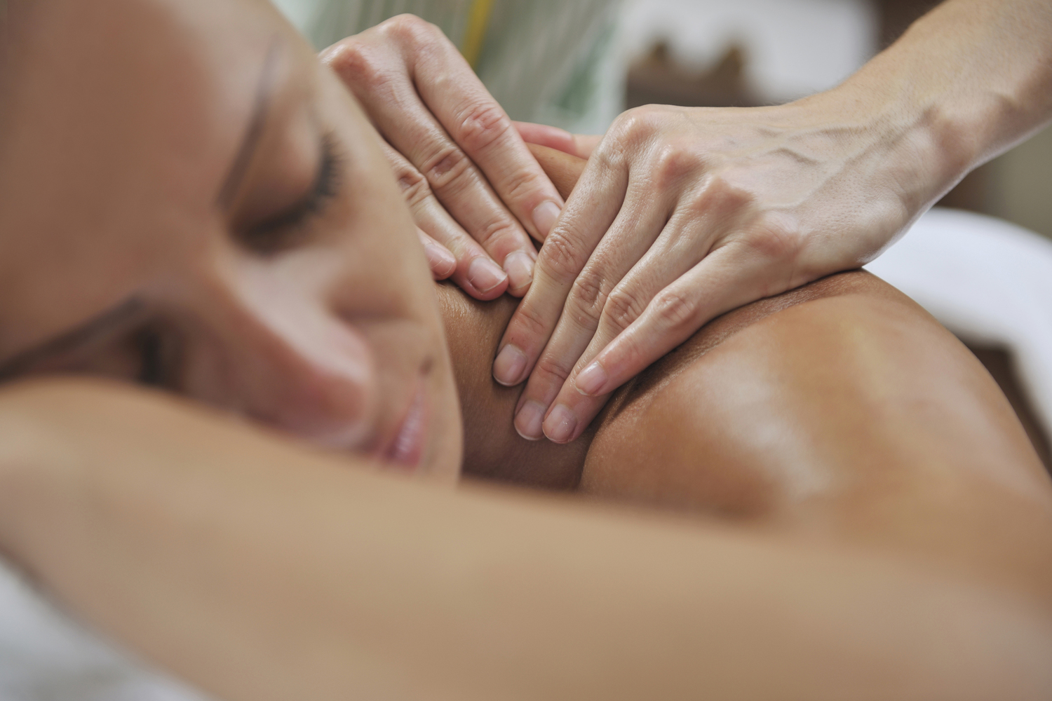 5 Benefits of Remedial Massage In Alleviating Parental Burnout